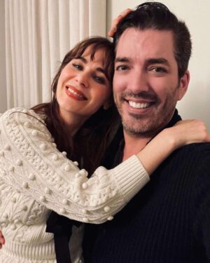 Zooey Deschanel Instagram - Today I celebrate this wonderful man. I am eternally grateful the universe sent you in my direction. You are my person, my partner, my favorite.
I love you Jonathan! 😍🥰😘❤️