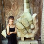 Zooey Deschanel Instagram - Who wore it best: Me or giant hand?