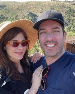 Zooey Deschanel Instagram - My favorite,😍 today and always! Happy Valentine’s Day.