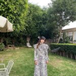 Zooey Deschanel Instagram - Currently in denial that it isn’t long sleeve weather yet…