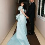 Zooey Deschanel Instagram - Just a regular date night 💙✨ 📸: @ilariaieie Last 📸: Enrico Paramento