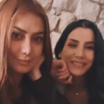 Zuhur Alaa Instagram – جمانه الصديقه الي كشفت بيها اشياء ماجنت اعرفها صدك السفر يكشف حقيقة الانسان وحقيقتها تخبل شكد احبها واحترمها لان انسانه حقيقيه احبج ياصديقتي 
@jumana.karim.official