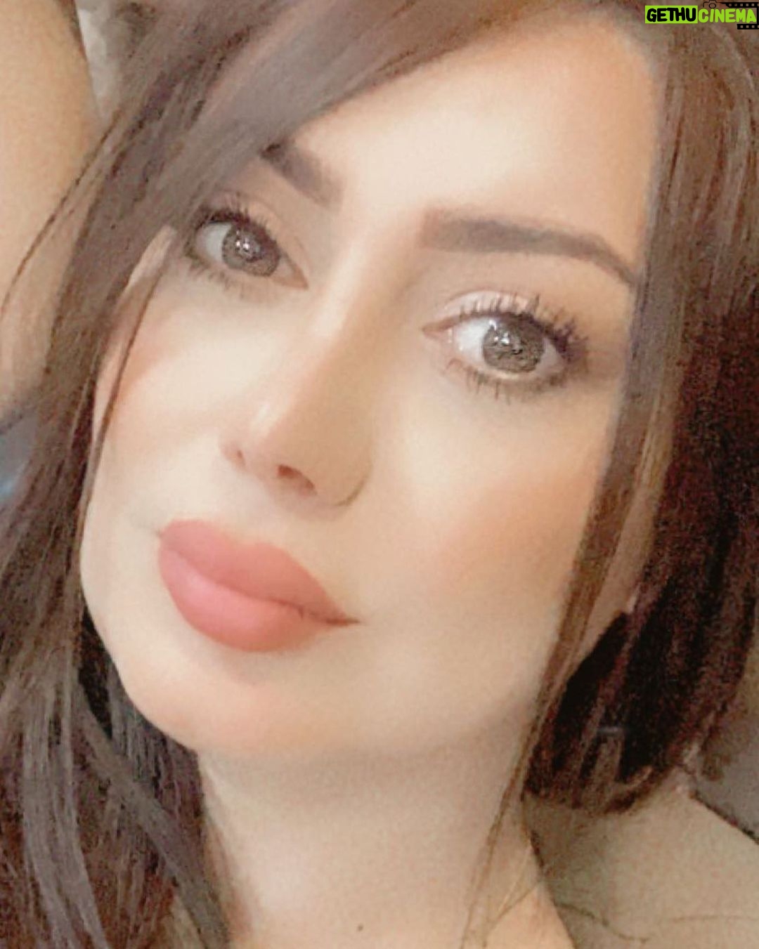 Zuhur Alaa Instagram - الخصوصية قوة .. فالناس لا يمكن أن يفسدوا شيئًا لا يعرفونه.