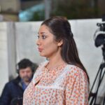 Zuhur Alaa Instagram - كواليس حلقة( المساعده )مع الرائعيين .في #غايب_في_بلاد_العجايب @kadhim.alquraishiy @murtadha__hnais_official @heba_sabah @shatha_abood_iq مكياج @fatosh_alazaoya ازياء @malakabdalifilm مساعد مخرج @osama_alsharqi اخراج #دبي #بغداد #قطر #العراق #الامارات #البصرة #كورونا #خليك_بالبيت #اربيل #الكويت #الاردن #سوريا #صور #ff #iraq # سوريا # ادراما #تصوير