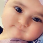 Zuhur Alaa Instagram - كم انتِ جميلة يا رزان اتمنى لك ِحياة تشبهك 😘🧿🧿