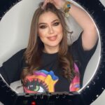 Zuhur Alaa Instagram - انا صديق جيد لكل من يحمل وجهآ واحدآ @razan_salon مكياج وشعر صالون رزان