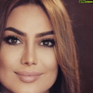 Zuhur Alaa Instagram - وتهدأ أخيرًا وتتساوى في عينيك الأشياء.❤️ #زهورعلاء
