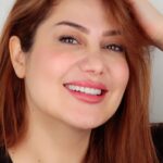 Zuhur Alaa Instagram - صباحكم خير وبركه حبيت الصوره لافلتر ولاشي تره صدك الفلاتر غيرت اشكالنا المهم شكرا لعيادة ڤينوس♥️ الي كانت ومازالت مستمره طلعني بااحلى صوره وشكرا دكتوره زينب مؤيد♥️ الي رجعت ابتسامتي الحلوه ابتسامه المشاهيرر ♥️ مركز ڤينوس @venusclinic1 دكتوره زينب @dr.zainebmuayad