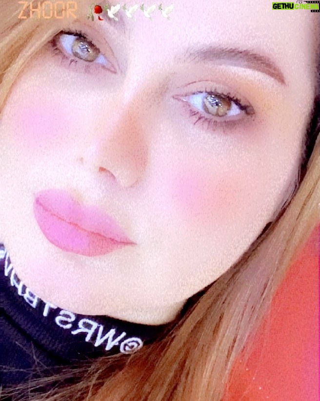 Zuhur Alaa Instagram - ❤️❤️❤️صباحكم خير وعافيه