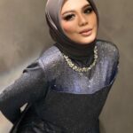 Zulin Aziz Instagram - Magical City Of Light The Vape 69 Annual Dinner 2023 Dress : @firziey_couture #Emcee 🎤 #zulinatwork