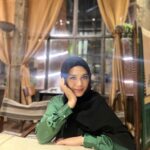 Zulin Aziz Instagram - Pibedayyyyy to me 🎂 Tahun ni sambut sama2 memandangkan dua2 Lahir November! Harini hari kita. Kita tua sama2 okay 🥰 @farhannorzaini Love you ! Till jannah,amin 🤲🏻 Doakan yang baik2 buat kami yaa❤️