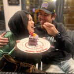 Zulin Aziz Instagram - Pibedayyyyy to me 🎂 Tahun ni sambut sama2 memandangkan dua2 Lahir November! Harini hari kita. Kita tua sama2 okay 🥰 @farhannorzaini Love you ! Till jannah,amin 🤲🏻 Doakan yang baik2 buat kami yaa❤️