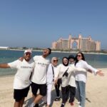 Zulin Aziz Instagram – Kalau korang ada Plan ke Dubai
 atau ada flight transit kat Dubai,
Please contact @urbandesert.ae . Encik Hairul ni akan bawak korang jalan2,shopping,makan2 tempat yg best2 kat Dubai.

Mudah nak communicate,orgnya pun baik hati dan kelakar.Berpengalaman dan berlesen itu yg penting!
Btw kalau korang ada banyak masa boleh la singgah desert .bestnyaaa!
Nak makan kedai Arab pun boleh je,cuma kami xlalu dah.
Nak cari tekak melayu jgk 😆

Kalau transit selalunya akan lepak airport kan?
Lepasni why not kan..alang2 tu jalan2 je.
rugi tak jalan2 Dubai..best tau..

So jgn lupa contact @urbandesert.ae ok?
Mesti korang puas hati . 5⭐️