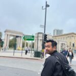 Zulin Aziz Instagram – Jom Zulin nak share pengalaman di London🇬🇧
Masa stay dekat @theestatelondon ni memang mudah nak kemana pun.Jalan kaki je nak pergi Primark hehe.
Train station pun dekat,ada surau ,
ada Halal market semua depan rumah.
Memang jalan kaki je nak kemana pun.
@theestatelondon sediakan kelengkapan memasak jgk + korang boleh la berjimat duduk London ni kan. Semua benda mahal tapi bila masak,mmg banyak sangat jimat sbb barang basah dia murah !
@theestatelondon ada 4 bilik dan 3 bilik air.
Memang selesa utk satu family nak stay.
Nanti korang follow and tengok kat @theestatelondon .korang mesti jatuh cinta dgn location,hiasan dia ish semualah perfect!
Zulin nak menabung ni..nak repeat lagi.
Haih xboleh move on la London ni.
Cuaca best,org2 dia pun baik2,nak cari makanan halal,surau semua mudah kat London.
Okay laa jom skodeng @theestatelondon .
Nak lepas rinduuuuuu 😭 London, United Kingdom