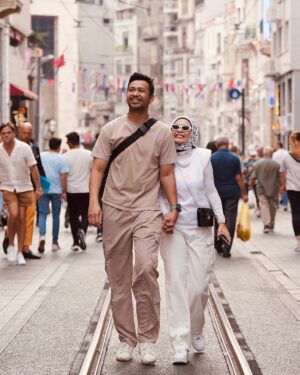 Zulin Aziz Instagram - In life, it's not where you go. It's who you travel with ❤️
