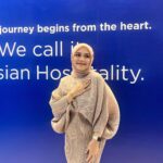 Zulin Aziz Instagram – Welcome to Malaysian Hospitality ✈️

Bawal : @leyazara.my