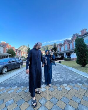 Zulin Aziz Instagram - Aidil Adha 🐂 💙

Korang Raya kat mana tu?
