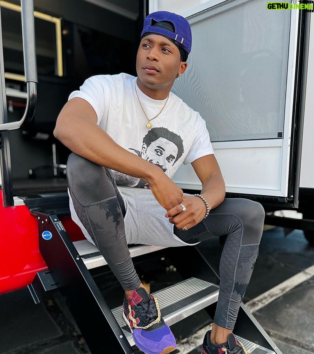 da'Vinchi Instagram - Can someone come unthaw my heart? I think it’s frozen…🥶🖤 Atlanta, Georgia