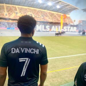 da'Vinchi Instagram - 💪🏾😝⚽️ 🥅 @mls #mls #allstar #mlsallstar