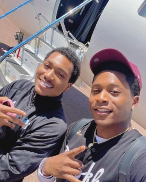 da'Vinchi Instagram - 🛩️🌎