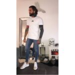 Aaron Chalmers Instagram – Best fitted jeans I’ve ever worn! Go check out @jk_attire denim collection #JKA