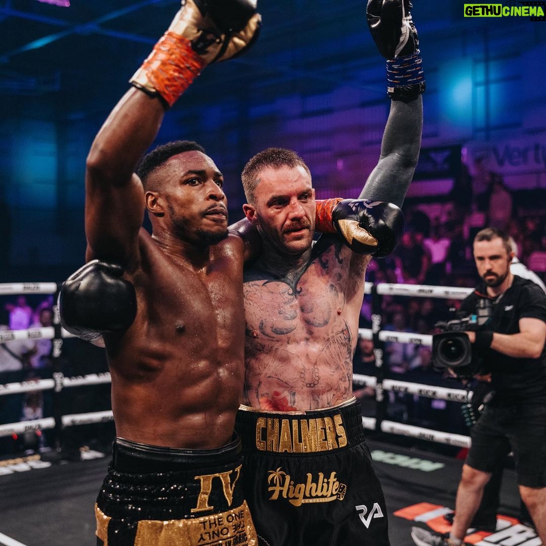 Aaron Chalmers Instagram - At the end of the day when itβs all said and done itβs nice to shake each others hand and wish them the best moving forward ππ½!! Took a fight with some 1 who nobody wanted to fight and come up short!!! Their is certainly no shame in trying and failing, @idrisvirgo was was a very tough task and he got the win, any 1 that knows me knows Iβll dust myself down go back to the drawing board and go again, I might be down but certainly not out π₯!! Looking forward to a big year next year on @misfitsboxing before calling it a day but what a buzz headlining on @daznboxing in my home town of newcastle Big thanks to @mamstaylor @misfitsboxing @sauerlandbros @daznboxing @mf_daznxseries See you back on the ring 2024 ππ½π₯ Newcastle upon Tyne