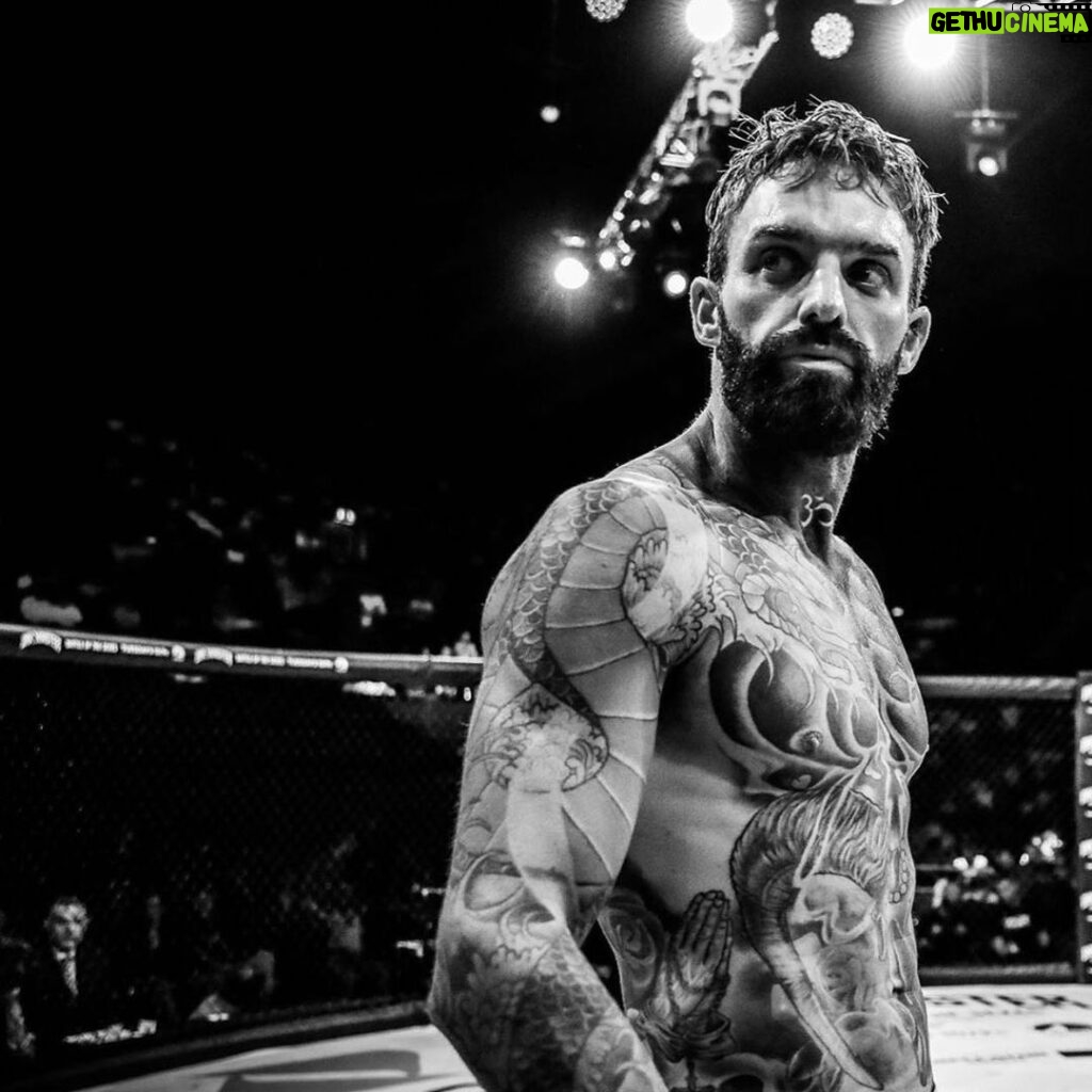 Aaron Chalmers Instagram - Back under them lights soon 🥊 Newcastle upon Tyne