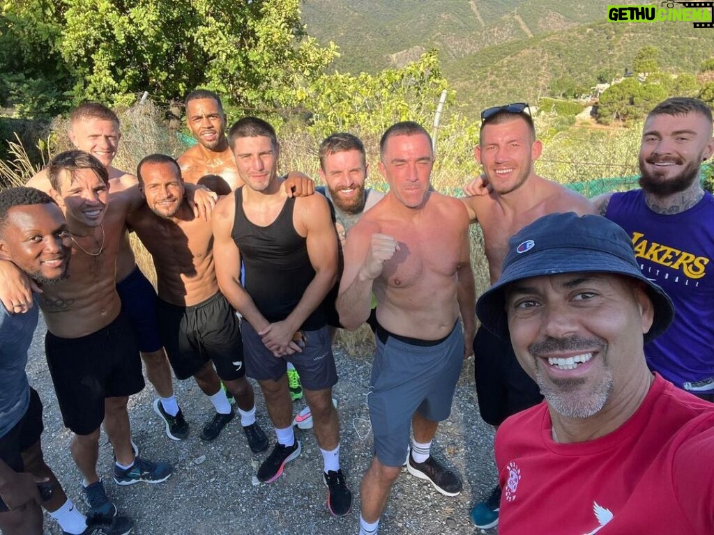 Aaron Chalmers Instagram - 10k mountain run⛰ done this morning over in Marbella fight camp!! Some squad there mind 🏃🏽‍♂️💨 Marbella, Spain
