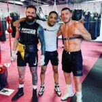 Aaron Chalmers Instagram - Friday morning work 🥊 @sugarshy_ @liamwilliamsko @boxingboothgym London, United Kingdom