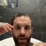Aaron Chalmers Instagram - Today is exactly 6 months without a drop of alcohol and I honestly can say it’s been 1 of the easiest things iv done!! I haven’t missed it and I’m literally fitter and healthier then Iv ever been!! I’m at a new gym training towards a new career and that was literally the game changer.... it’s true you do become who you surround yourself with and I couldn’t be happier, roll on the next 6 months I’m gna be a father again and I’m going to be doing summit I love for the next few years and I’m giving it my all day in and day out in training 🥊 Don’t ever listen or let people tell you that you can’t do something, normally people say that it’s because they want to do it or they don’t want you to do better than them 🤟🏽