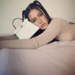 Adèle Exarchopoulos Instagram – #FendiPeekaboo🤍💭

@fendi
@kimjones