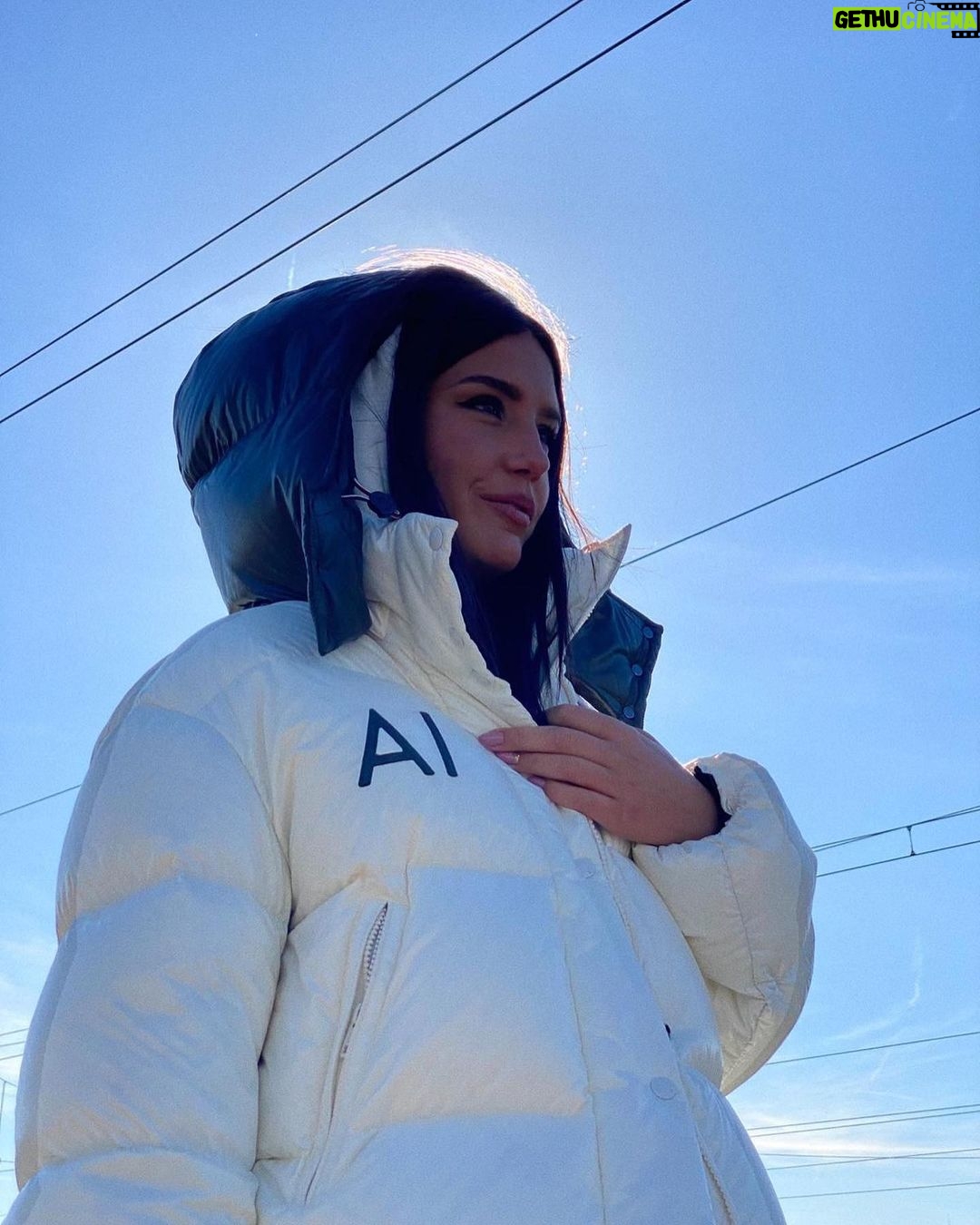 Adèle Exarchopoulos Instagram - ❄️ @moncler #weallwearmoncler #ad