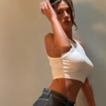 Adèle Exarchopoulos Instagram - options Et sandwichs merguez 🫶🏻