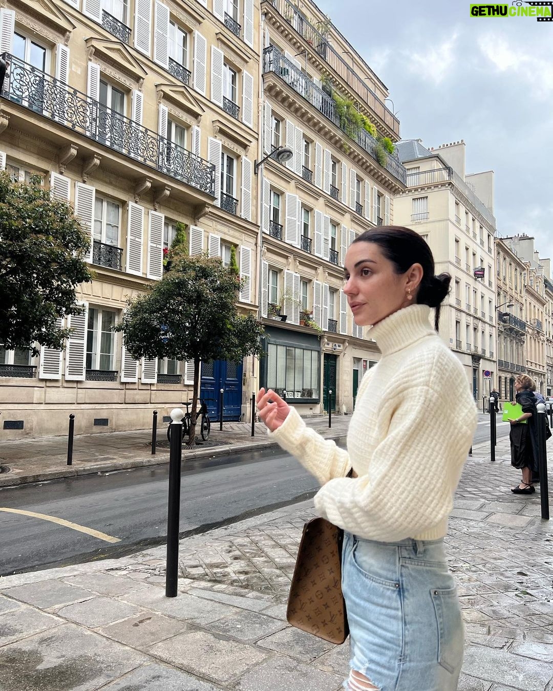 Adelaide Kane Instagram - Mini Paris dump