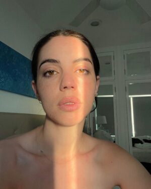 Adelaide Kane Instagram - 🌞 @dermalogica