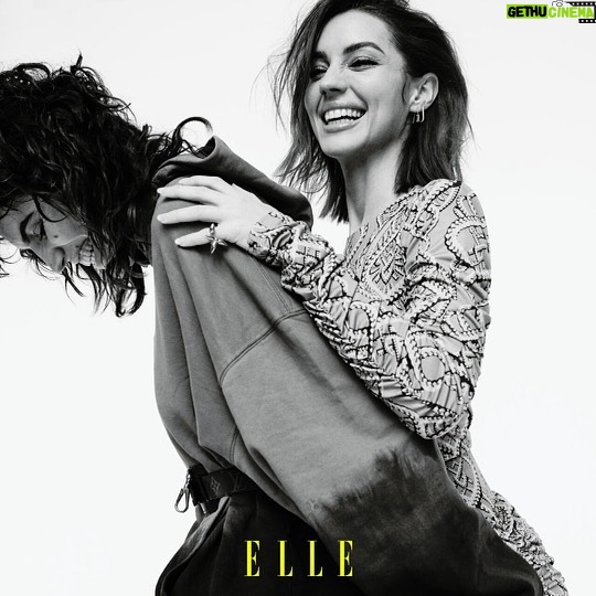 Adelaide Kane Instagram - So SO grateful to be in the December cover of @elle_nl with my baby @marthwatermelon ✨🌸 Thank you so much for having us!!! There’s three different covers?! Lmk which is your favorite 🥰