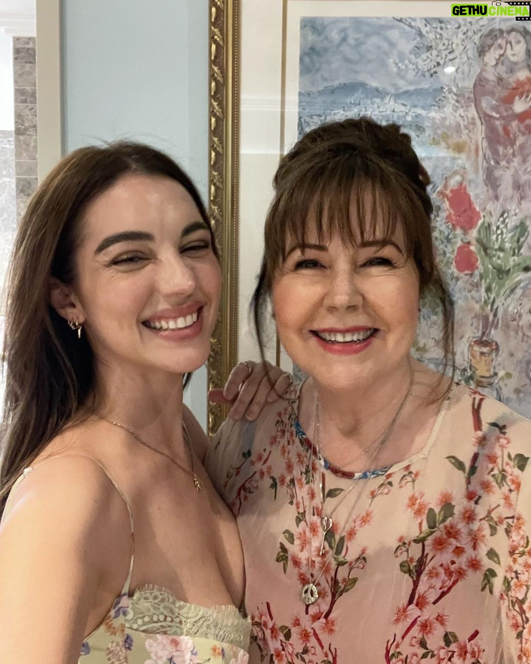 Adelaide Kane Instagram - Happy Mother’s Day to the best in the west I love you mama ♥️♥️♥️