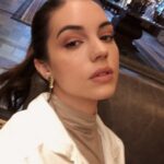 Adelaide Kane Instagram - Bathroom babestation 💰 if you’re in Whistler come check out our film @acquaintedfilm at 7pm tonight! Starring this babe @laysladeo 💕 Q & A to follow and if you miss tonight don’t worry there’s another one tomorrow! Come watch this amazing movie and say hi!!! 💃🏻💃🏻💃🏻 Link to tix in bioooo Whistler, Canada