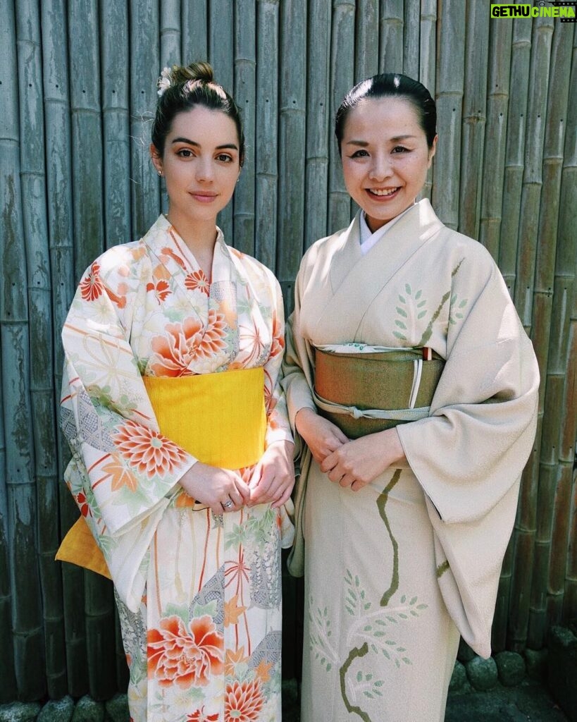Adelaide Kane Instagram - Still not over #RyokanKurashiki & our amazing time there! Massive thanks to the beautiful Ritsuko for taking care of us & helping me with my yukata! Yukata is traditionally worn during the summer months for festivals & special occasions & is considered the most casual form of traditional dress in Japan. Remember folks! Cultural appreciation & appropriation are very different things! Make sure before you attempt to wear any cultures traditional garb that you do your research & be sure it’s acceptable for you to do so! And also do it properly or you’ll end up dressed like a corpse 😅 #yukata #leftoverright