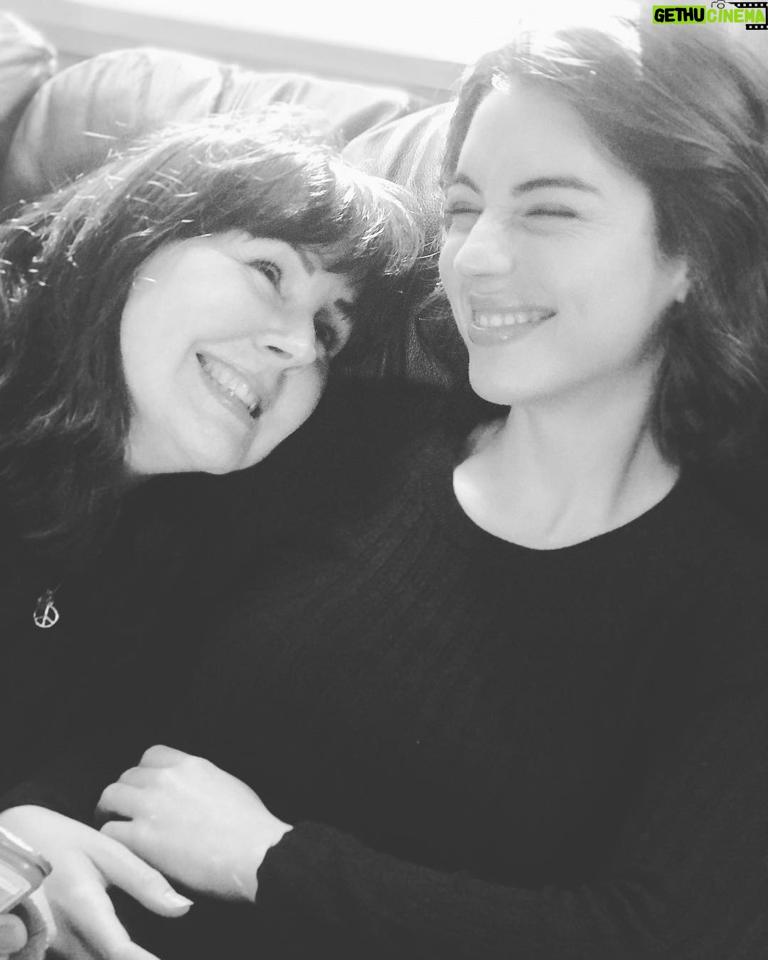 Adelaide Kane Instagram - My angel of a mother. Happy Mother’s Day! All my best bits come from you ♥️ #legend