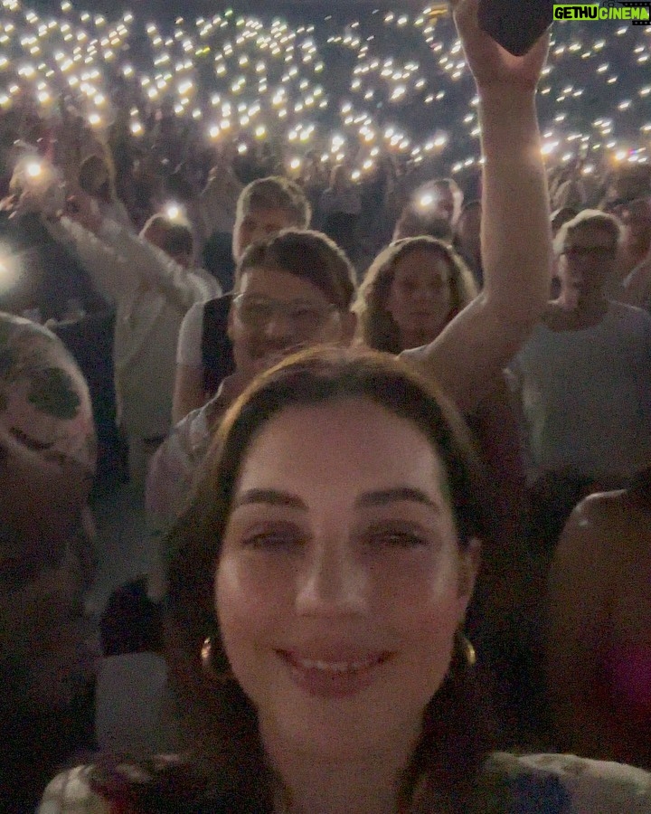 Adelaide Kane Instagram - Happy Pride 🌈 @lizzobeeating