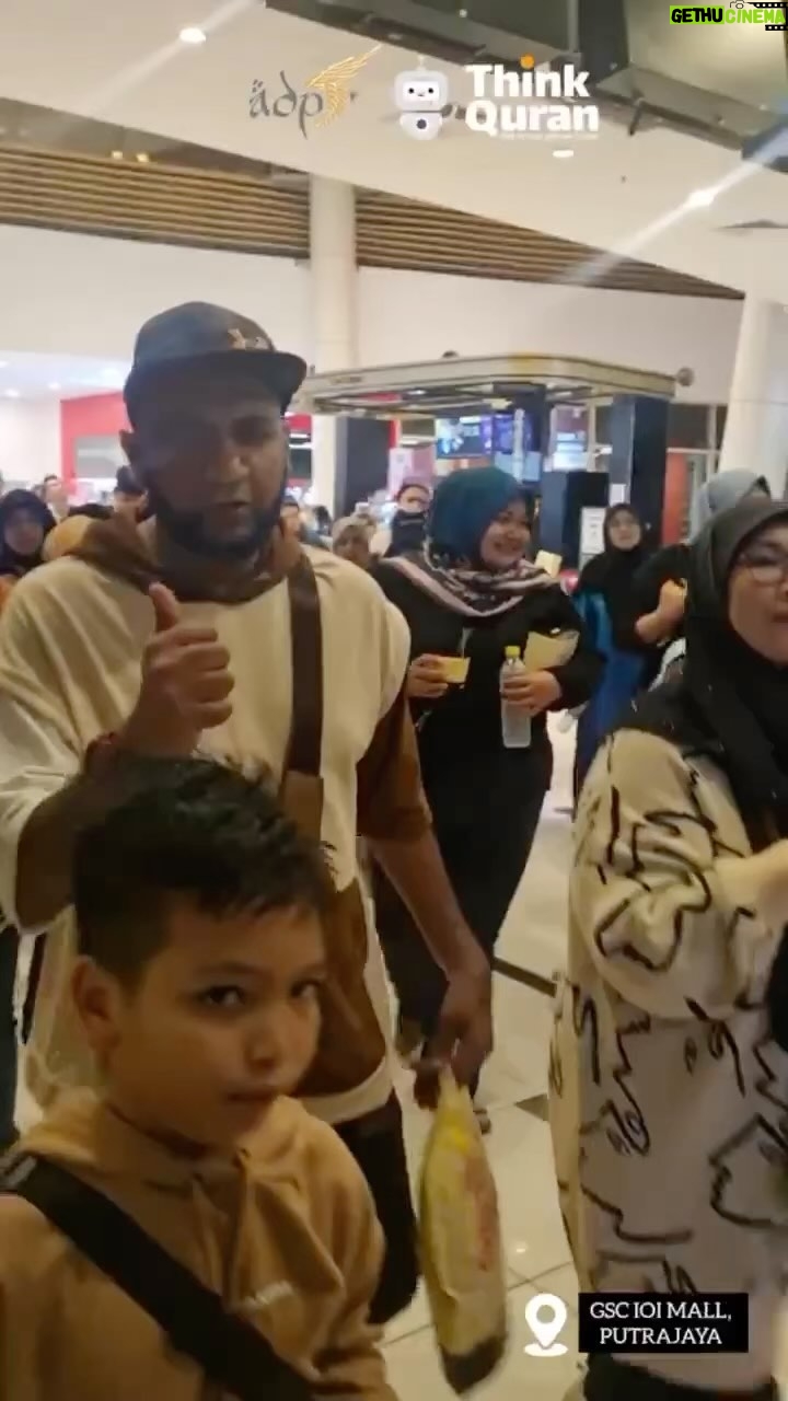 Adi Putra Instagram - Jom ke panggung @syaabanthemovie sebelum terlepas 😬 Tq @gscinemas IOI mall putrajaya dan Setinggi penghargaan @thinkq_official #taatpadayangsatu #syaabanthemovie #adpstudiossdnbhd #filemamal