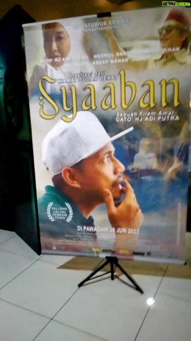Adi Putra Instagram - Next station @syaabanthemovie 4 july Makhota Parade Melaka 9.15pm 😎#taatpadayangsatu #syaabanthemovie #adpstudiossdnbhd #filemamal