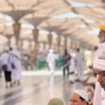 Adi Putra Instagram - SETIAP NIKMAT YANG ADA MEMBUAT KITA MERASA BERSYUKUR. DAN SETIAP MUSIBAH YANG DATANG SEMAKIN MENAMBAH ALASAN KITA UNTUK TERUS BERSYUKUR. -ADP- Jumaah Mubarak. #taatpadayangsatu Al Masjid an Nabawi المسجد النبوي Madina Munawarah المدينة المنورة