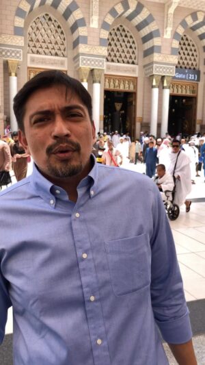 Adi Putra Instagram - Umrah 🕋 by @hadidtravelandtours #taatpadayangsatu #hadidtravel