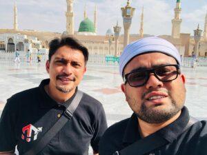 Adi Putra Instagram - Sebelum berperang, belajarlah dahulu sirah Baginda SAW serta sahabatnya. ☝️#taatpadayangsatu 
#allahumasholialamuhammad 
@hadidtravelandtours