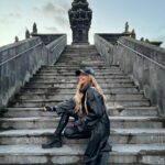 Adixia Romaniello Instagram - Voyager en 5 minutes à @pairidaizaofficial 🌏🫶🏼🐲 Pairi Daiza