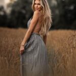 Adixia Romaniello Instagram - J’ai adoré shooter avec mes fifilles 🥹❤️🐾 @verene_sutter_photographie