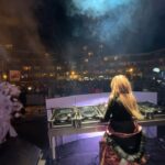 Adixia Romaniello Instagram - Gratitude infinie pour Valfrejus 🏔✨! On a failli transformer les pistes en rivières tellement c’était enflammé 🔥. Mixer pour vous a été un pur bonheur. Merci à tous pour ces vibes incroyables! #FireOnTheSnow @iamnotrichparis @valfrejus Valfréjus