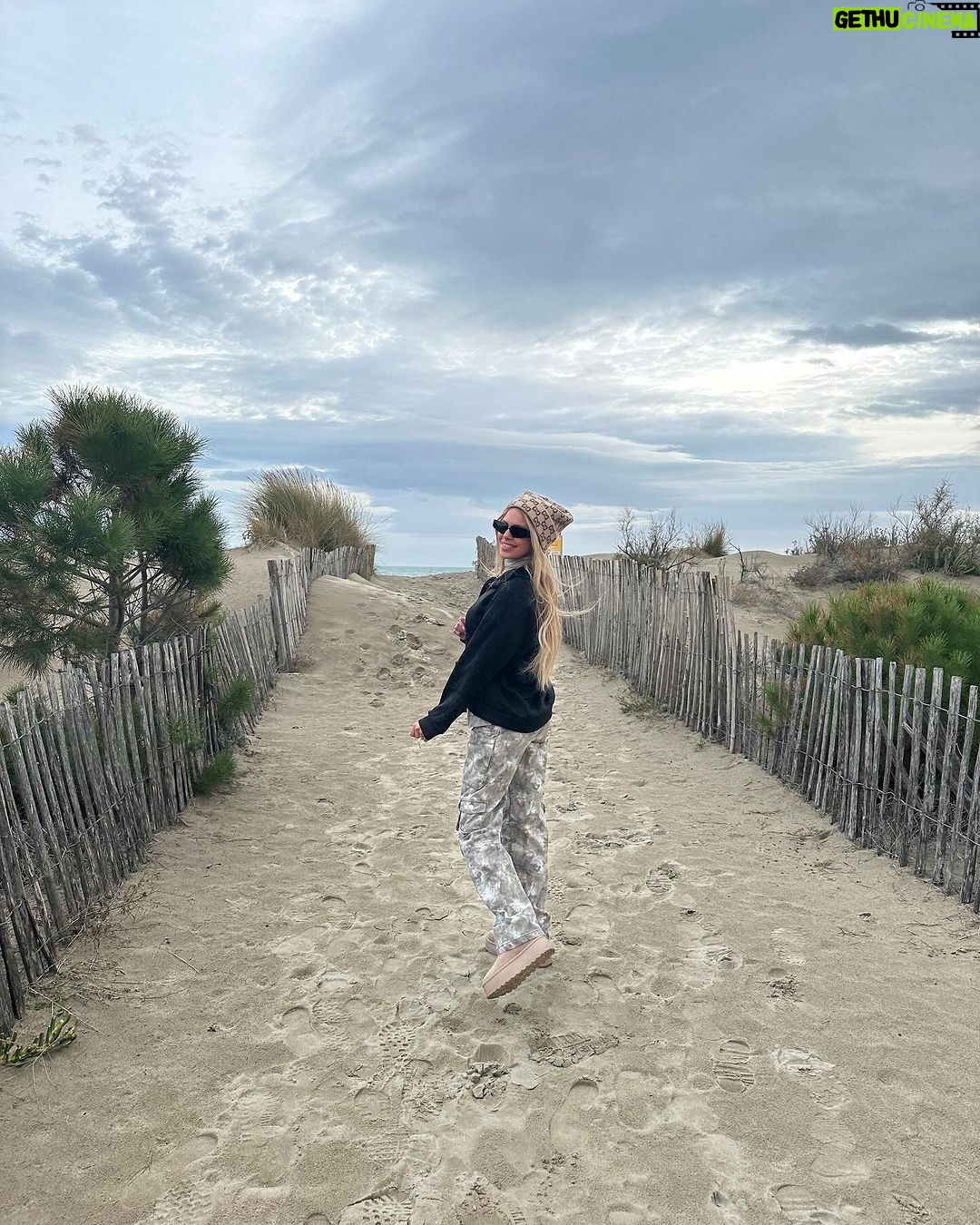 Adixia Romaniello Instagram - Instant de ressource ✨🌅🩶 La Grande Motte
